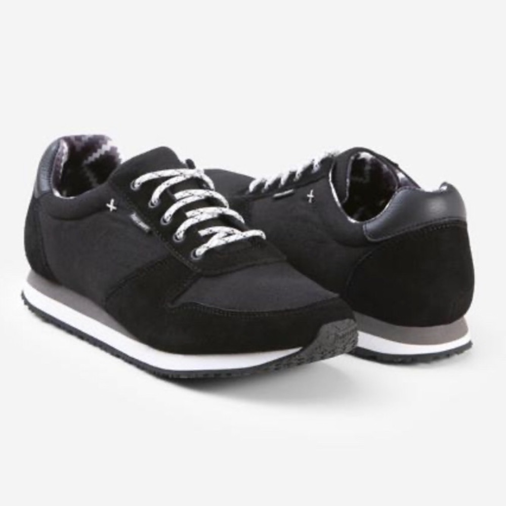 Men’s shoes